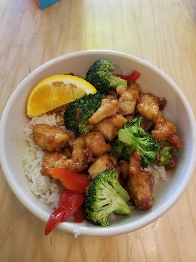 Asian Restaurant «Tin Drum Asian Kitchen - The Village at Druid Hills», reviews and photos, 2566 Briarcliff Rd NE, Atlanta, GA 30329, USA