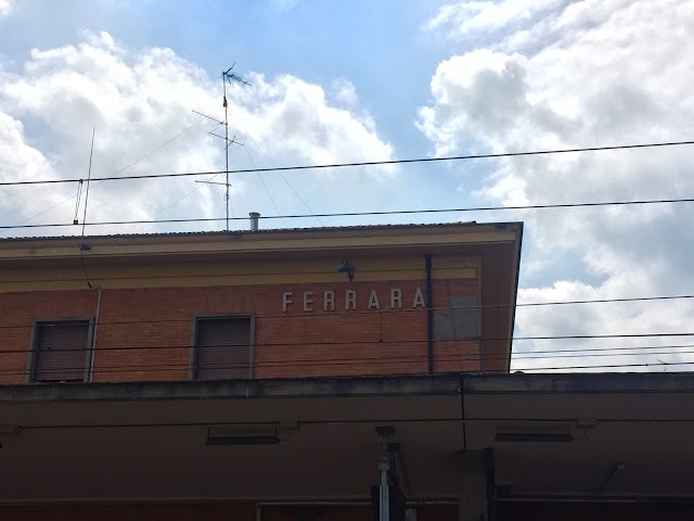 Stazione di Ferrara
