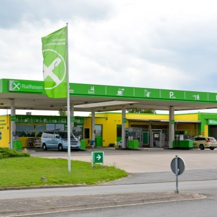 Raiffeisen-Tankstelle, Haus- und Gartenmarkt Tangermünde