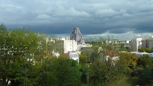 Palais de la Porte Dorée