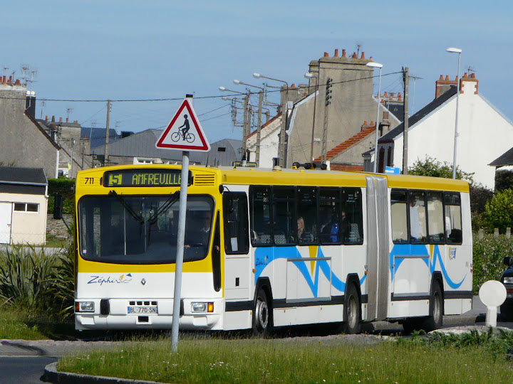 (Topic unique) Photos actuelles des bus du réseau Zéphir Bus P1210856