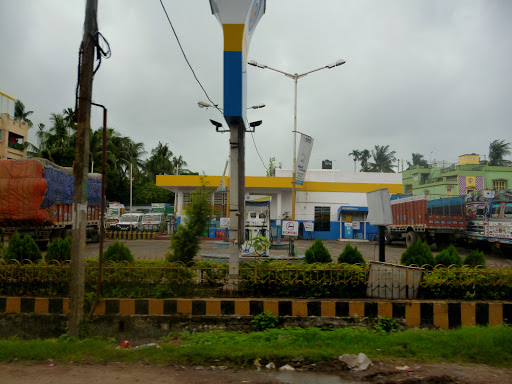 Bharat Petroleum Fuel Station, Grand Trunk Rd, Sarishapara, Chandannagar, West Bengal 712105, India, Diesel_Gas_Station, state WB