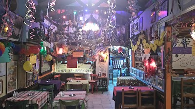 Photos of &pi;ή&rho;&epsilon; &kappa;&alpha;&iota; &beta;&rho;&alpha;&delta;&iota;ά&zeta;&epsilon;&iota;