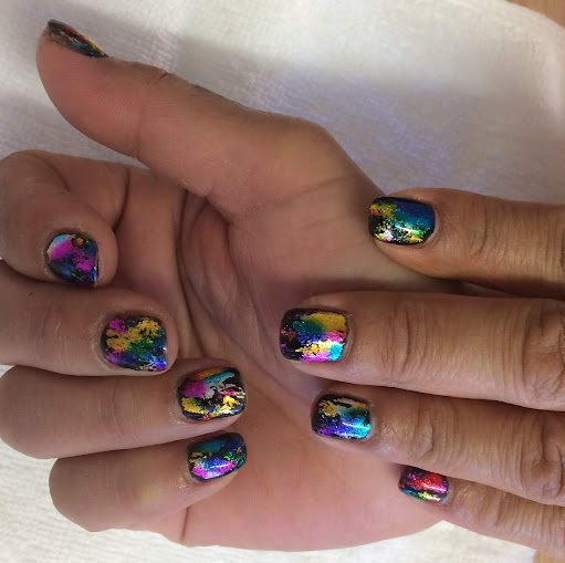 Sonia's Kute Nails logo