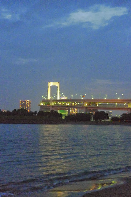 tokyo rainbow bridge