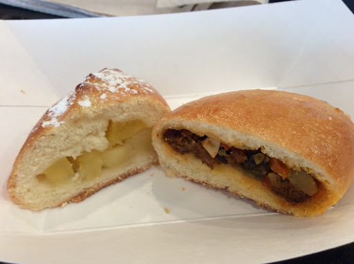 Nyam Nyam Café