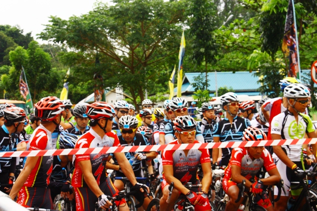 Tour de Bintan 2011 - Page 5 IMG_2068