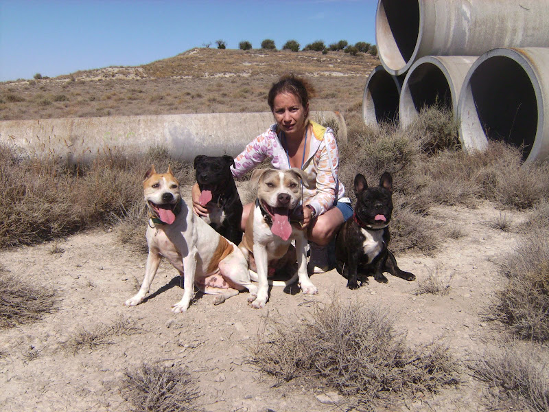 Rubi, Fito y Janna, los hermanos de Tara. PICT5284