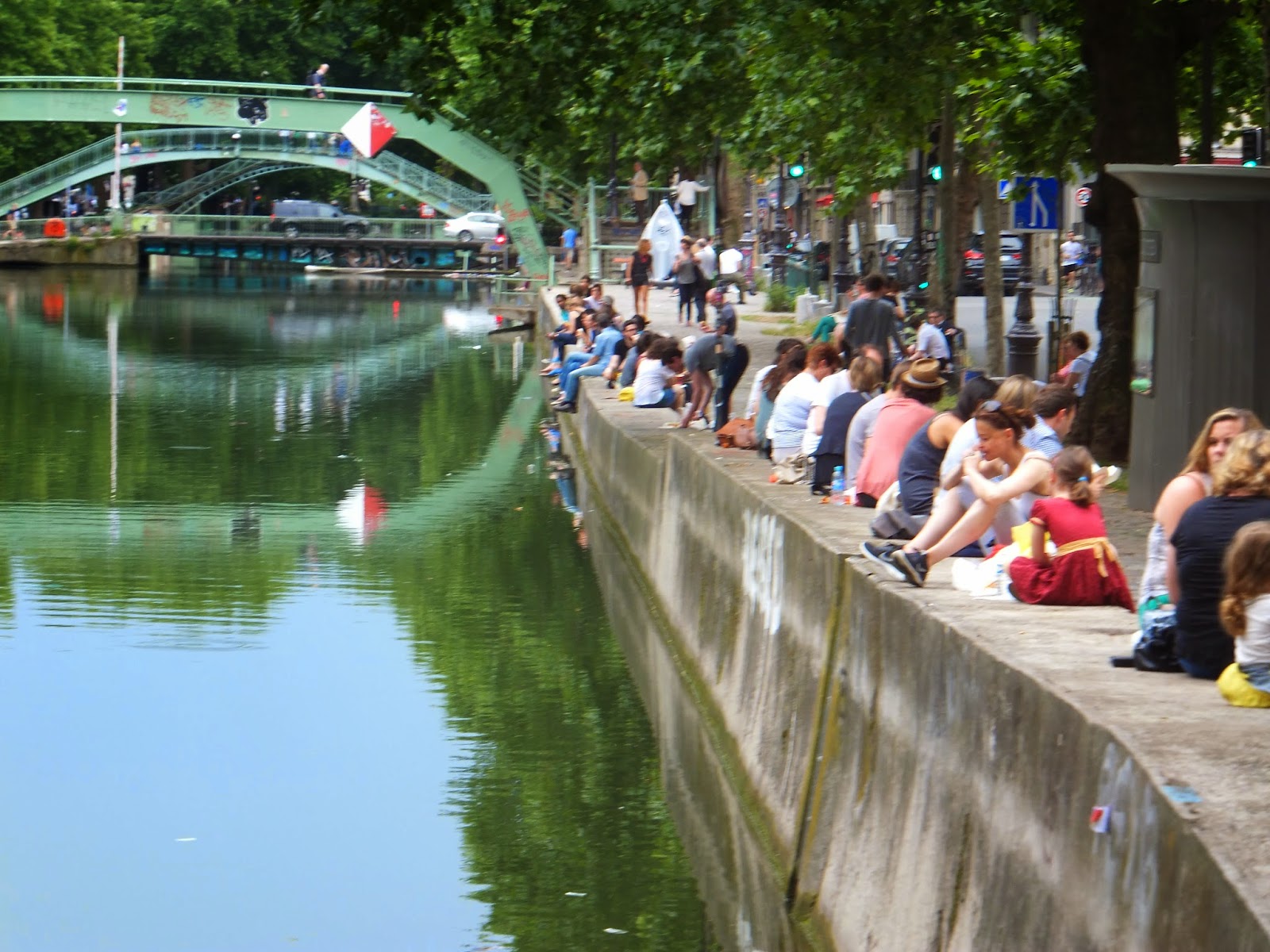 Canal Saint-Martin, París, Elisa N, Blog de Viajes