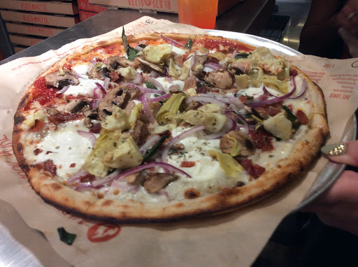 Pizza Restaurant «Blaze Pizza», reviews and photos, 9650 Westheimer Rd, Houston, TX 77063, USA
