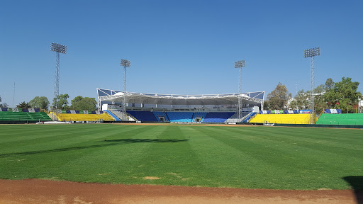 Estadio de Béisbol Francisco Villa, Avenida Universidad, Los Remedios, 34100 Durango, Dgo., México, Recinto para eventos | DGO