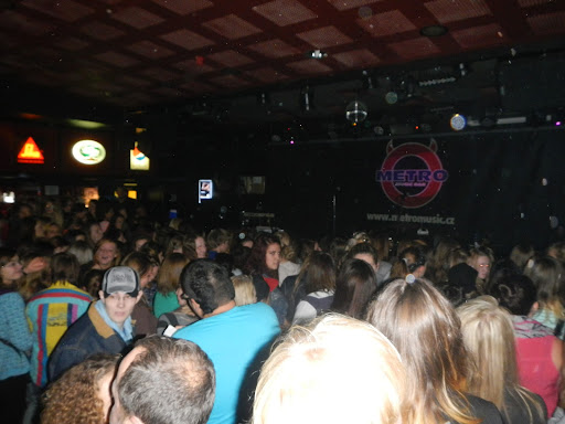 Metro Music Bar