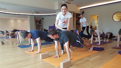 Photos of Studio YOGAFLOW