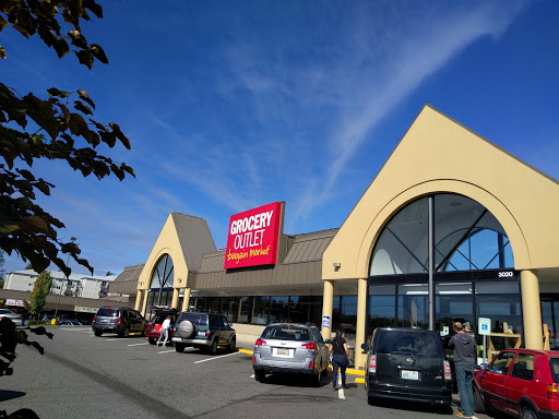 Grocery Store «Grocery Outlet Bargain Market», reviews and photos, 3020 NE 127th St, Seattle, WA 98125, USA