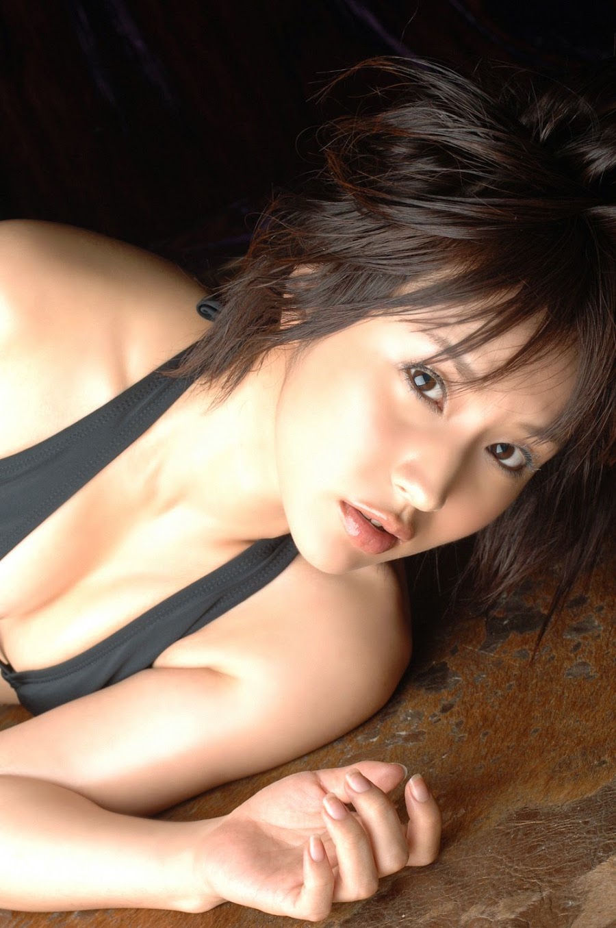 Misato Hirata - sexy Japanese gravure idol and actress