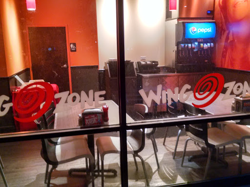 Restaurant «Wing Zone», reviews and photos, 5713 95th St, Oak Lawn, IL 60453, USA