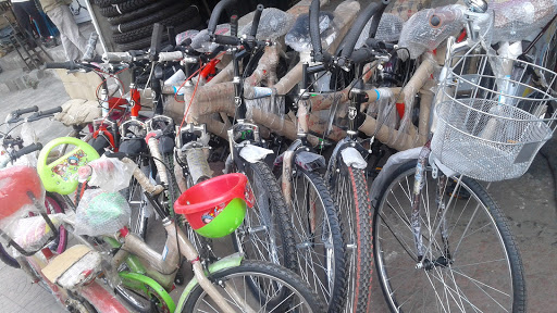 New Janta Cycle Stores, 42, Link Rd, Sadar, Nagpur, Maharashtra 440001, India, Sporting_Goods_Shop, state MH