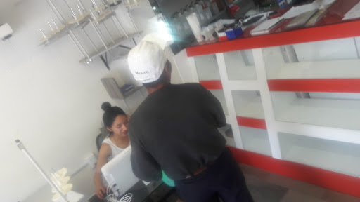 Maquireyes, Tierra Blanca 225, San Miguel, 37390 León, Gto., México, Servicio de reparación de máquinas de coser | GTO