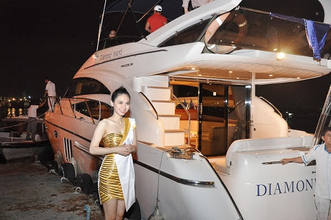 Du thuyền siêu sang tại Đảo Kim Cương Du_thuyen_Dao_Kim_Cuong