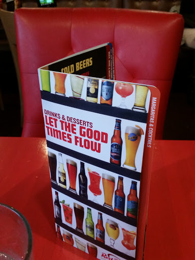 Hamburger Restaurant «Red Robin Gourmet Burgers», reviews and photos, 13056 Fair Lakes Shopping Center, Fairfax, VA 22033, USA