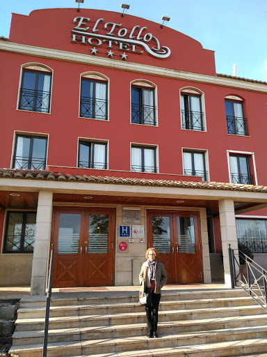 Hotel Restaurante El Tollo