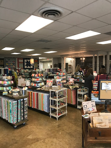 Fabric Store «Sew Fabricated LLC», reviews and photos, 2899 W Pioneer Pkwy, Pantego, TX 76013, USA