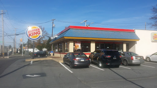 Fast Food Restaurant «Burger King», reviews and photos, 105 S 3rd St, Coopersburg, PA 18036, USA