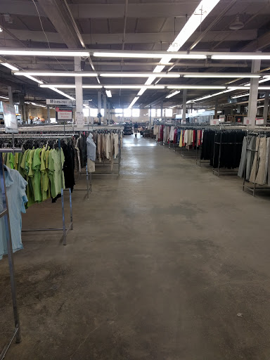 Thrift Store «The Salvation Army Family Store & Donation Center», reviews and photos