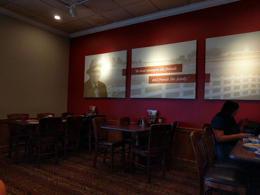Family Restaurant «Bob Evans», reviews and photos, 2157 Schorrway Dr NW, Lancaster, OH 43130, USA