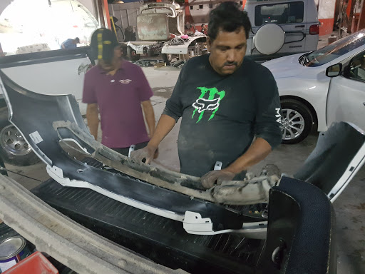 DE La PEña, Aquiles Serdán 2335, Zona Central, 23000 La Paz, B.C.S., México, Taller de reparación de automóviles | BCS