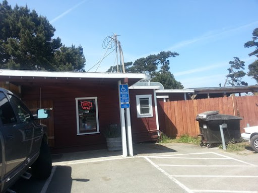 Barbecue Restaurant «The Q Fort Bragg», reviews and photos, 1064 S Main St, Fort Bragg, CA 95437, USA