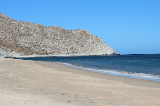 Bivouac sur la plage à Los Frailes