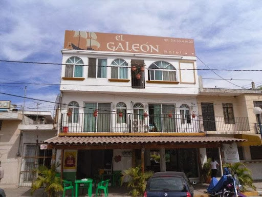 Hotel El Galeón, Revolución 7, Santiago Centro, 28860 Manzanillo, Col., México, Hostal | COL