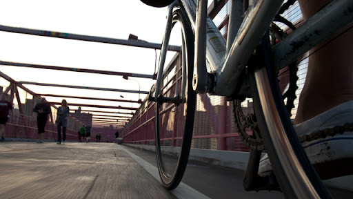 These Pictures of NYC From a Bicycle's Perspective Are Beautiful
