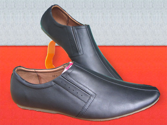 Giày NOIBARA - Hãy để mỗi bước chân nẻo đường cùng bạn