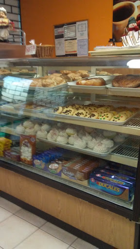 Bakery «Cafeteria Panaderia Central Colombian Bakery», reviews and photos, 12788 Veterans Memorial Dr, Houston, TX 77014, USA