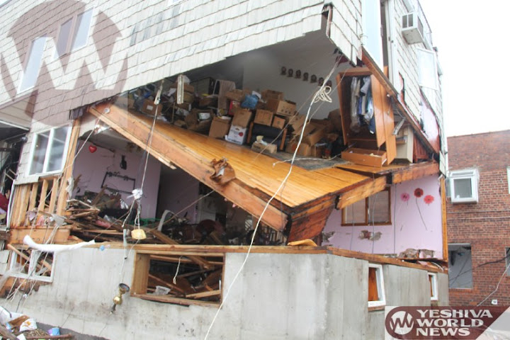 Разрушенный ураганом Си-Гейт