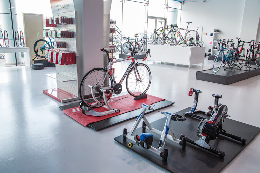 Besport Bike Shop, 3rd Floor, Mushrif Mall, Airport Road - Abu Dhabi - United Arab Emirates, Sporting Goods Store, state Abu Dhabi