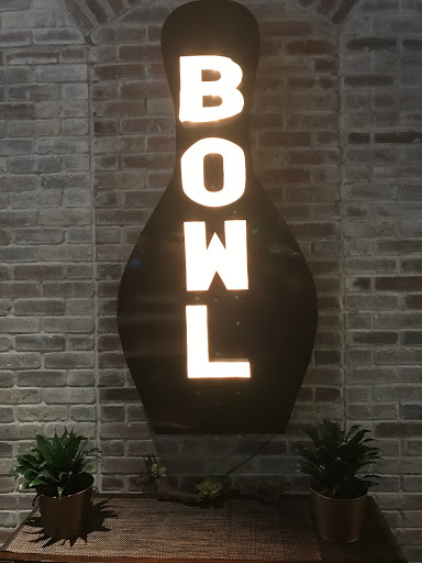 Bowling Alley «Bowl & Barrel», reviews and photos, 797 Sorella Ct Ste 118, Houston, TX 77024, USA