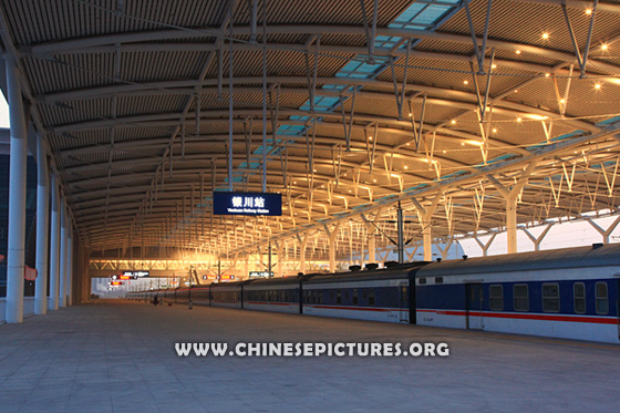 Yinchuan Railway Station Photo 5