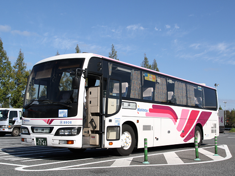 西日本鉄道「フェニックス号」　9906　宮原SAにて