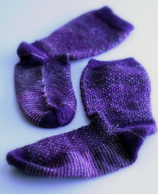 Lilat Broken Seed Stitch -sukat Lilat Broken Seed Stitch -sukat