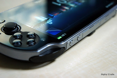PS Vita使用感的なおはなし（割と長め） - Zephyr Cradle Diary(2011-12-18)