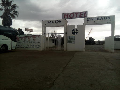 Hotel Hacienda Real, Bonito Pueblo, 98613 Guadalupe, Zac., México, Hotel económico | CHIH
