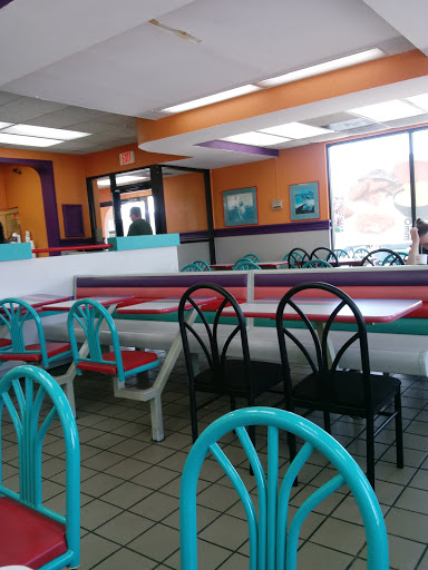 Mexican Restaurant «Taco Bell», reviews and photos, 7601 W 111th St, Palos Hills, IL 60465, USA