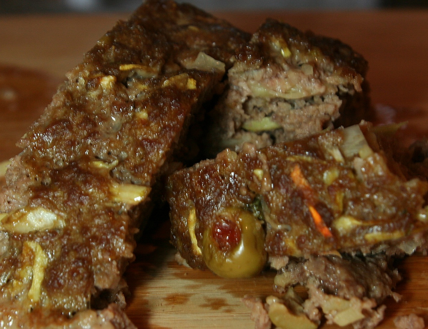 The Wife of a Dairyman ~ Churned in Cali: Meatloaf Monday