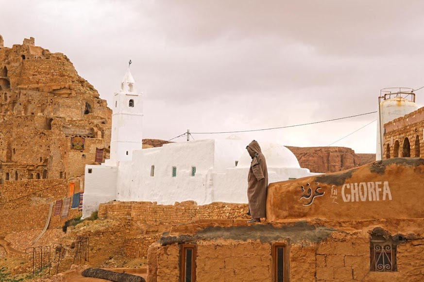 Visitar CHENINI, a aldeia berbere escondida nas montanhas da Tunísia | Tunísia