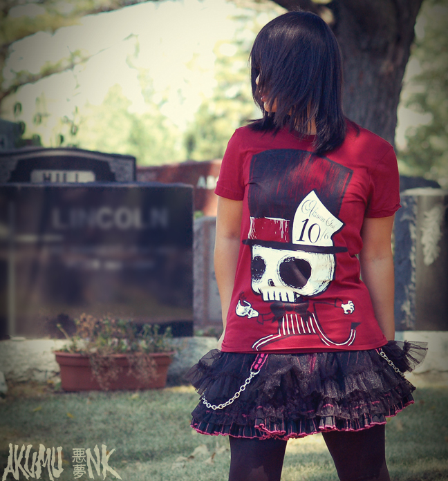 Akumi-Tinte, Friedhof, Horrormode, japanische Mode, Gothic-Shirts, Gothic-Mode, Emo-T-Shirts, Vampir-Freaks-T-Shirt, Selbstmord-Mädchen-T-Shirt