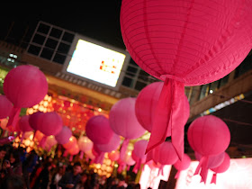 pink lanterns combining the Lunar New Year and Valentine's Day holidays