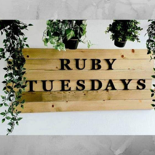 Ruby Tuesdays logo